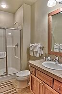 120 Rachel Lane Private Home with Hot Tub