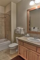 120 Rachel Lane Private Home with Hot Tub