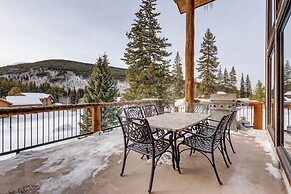 400 Whispering Pines Circle Private Home with Hot Tub