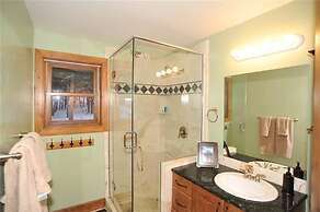 400 Whispering Pines Circle Private Home with Hot Tub