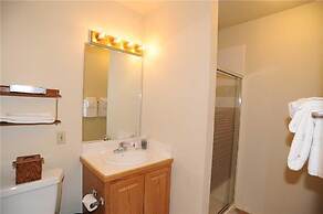 72 Clubhouse Rd Private Home with Hot Tub