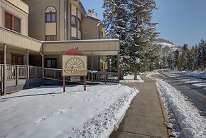 Atrium 104 Downtown Condos with on-site Hot Tub
