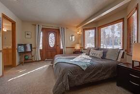 Atrium 104 Downtown Condos with on-site Hot Tub