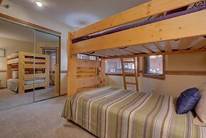 Atrium 104 Downtown Condos with on-site Hot Tub