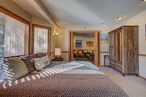 Atrium 104 Downtown Condos with on-site Hot Tub