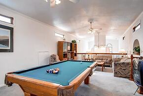 Casa De Alta Peak 9  Private Home with Hot Tub