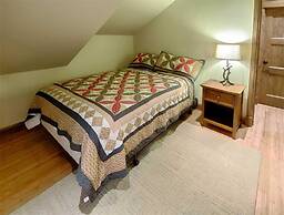 Cloud Peak Vista Peak 7 Private Home with Hot Tub