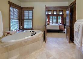 Cloud Peak Vista Peak 7 Private Home with Hot Tub