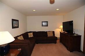 Eagle Ridge 2 Townhome with Private Hot Tub