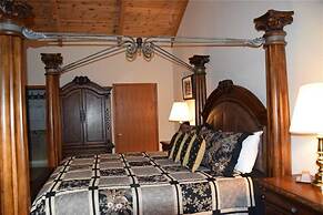 Eagle Ridge 2 Townhome with Private Hot Tub