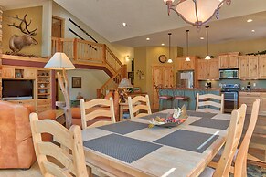 Moose Meadow Retreat Private Home with Hot Tub