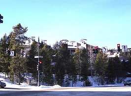 Ski Hill 18 Downtown Condos with on-site Hot Tub