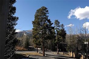 Ten Mile Suites 103 Downtown Condos with On-site Hot Tub