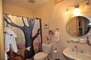 Ten Mile Suites 103 Downtown Condos with On-site Hot Tub