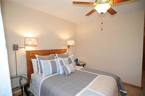 Ten Mile Suites 103 Downtown Condos with On-site Hot Tub