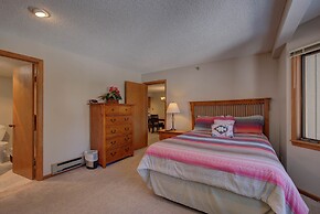 Atrium 207 Downtown Condos with on-site Hot Tub