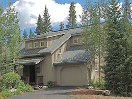 368 Settlers Drive Private Home with Hot Tub