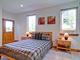 Sundara Place Private Home with Hot Tub