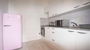 Princes Street Edinburgh Group Townhouse