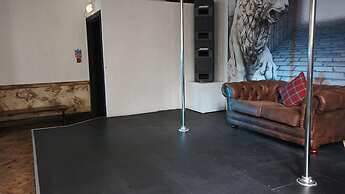 Party Palace Corner of Princes Street