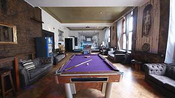 Party Palace Corner of Princes Street