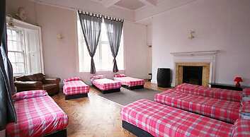 Party Palace Corner of Princes Street