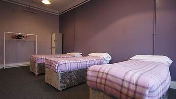 Princes Street Party Palace II