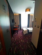 Hotel Modus & Restauracja Mocca D'oro