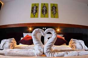Hotel Modus & Restauracja Mocca D'oro
