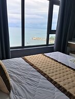 Seaview Front Apartment