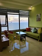 Seaview Front Apartment