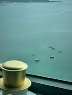 Seaview Front Apartment