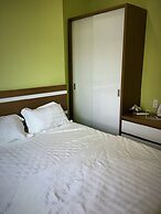 Seaview Front Apartment