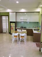 Seaview Front Apartment