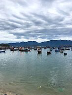 Seaview Front Apartment