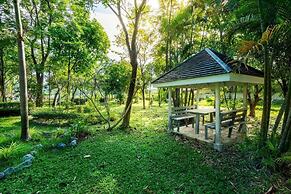 Ivy Cottage by Qiu Hotel