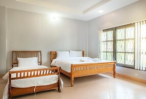 Ivy Cottage by Qiu Hotel