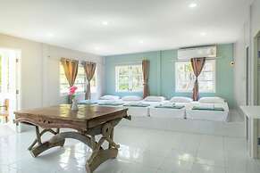 Ivy Cottage by Qiu Hotel