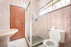 Ivy Cottage by Qiu Hotel