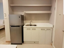 The Sea Condominium A22