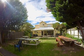 Rucksacker Backpacker Hostel