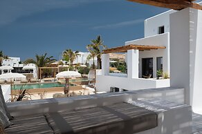 Kosmitis Suites & Villas