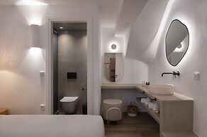 Kosmitis Suites & Villas