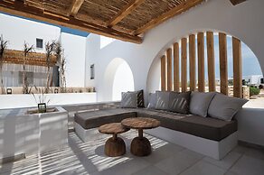 Kosmitis Suites & Villas