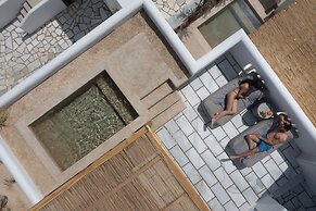 Kosmitis Suites & Villas