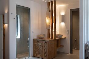 Kosmitis Suites & Villas