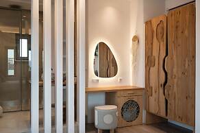 Kosmitis Suites & Villas