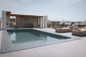 Kosmitis Suites & Villas