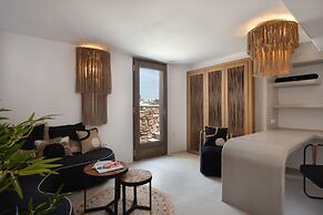 Kosmitis Suites & Villas