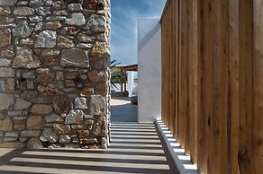 Kosmitis Suites & Villas